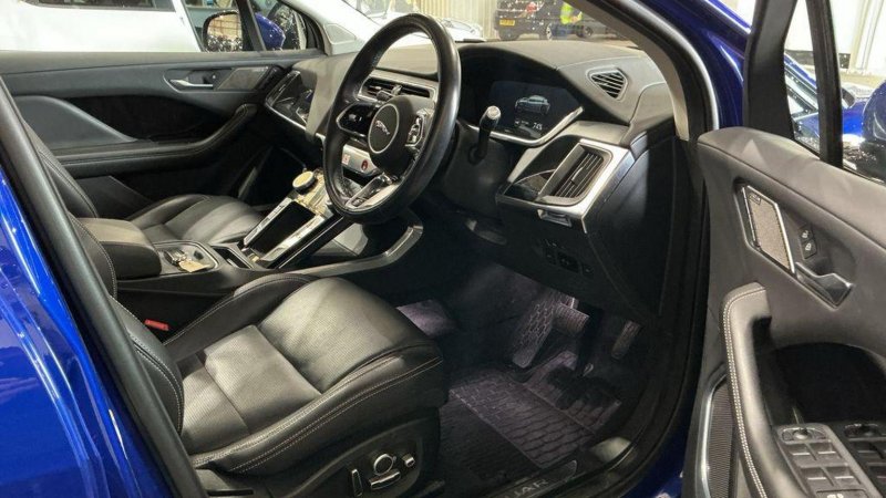 JAGUAR I-Pace