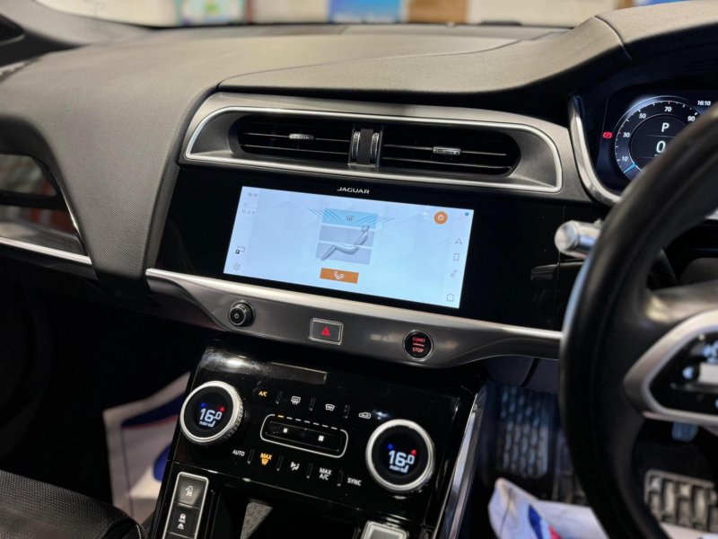 JAGUAR I-Pace