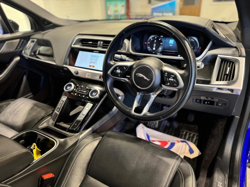 JAGUAR I-Pace