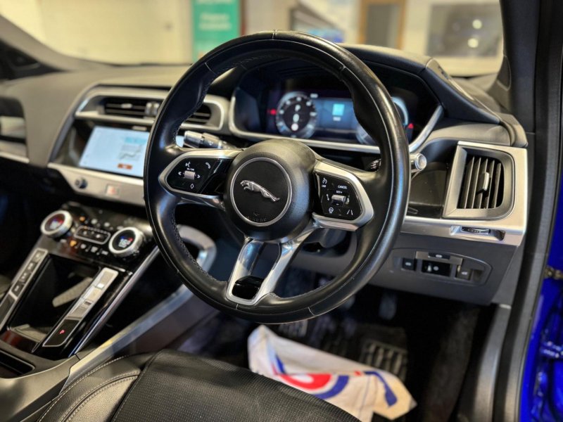 JAGUAR I-Pace