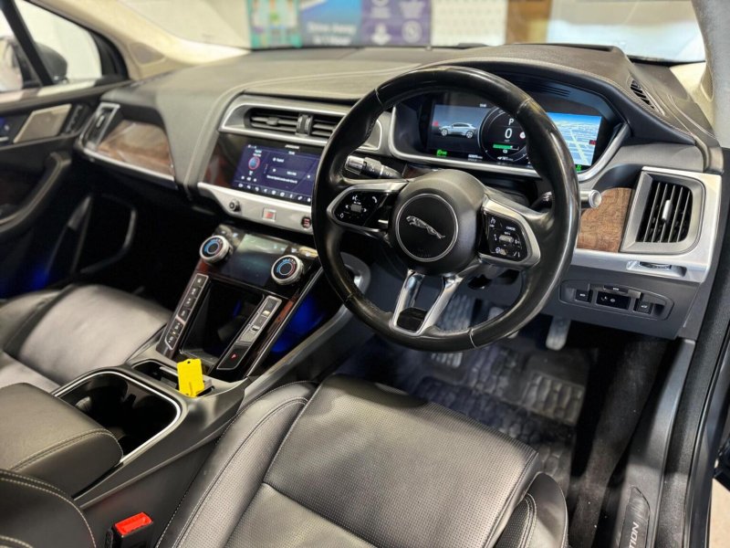 JAGUAR I-Pace