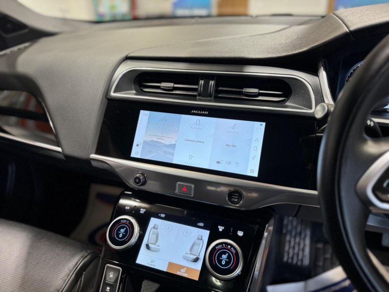 JAGUAR I-Pace