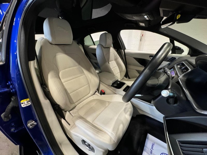 JAGUAR I-Pace