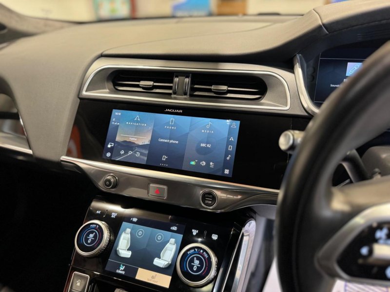 JAGUAR I-Pace