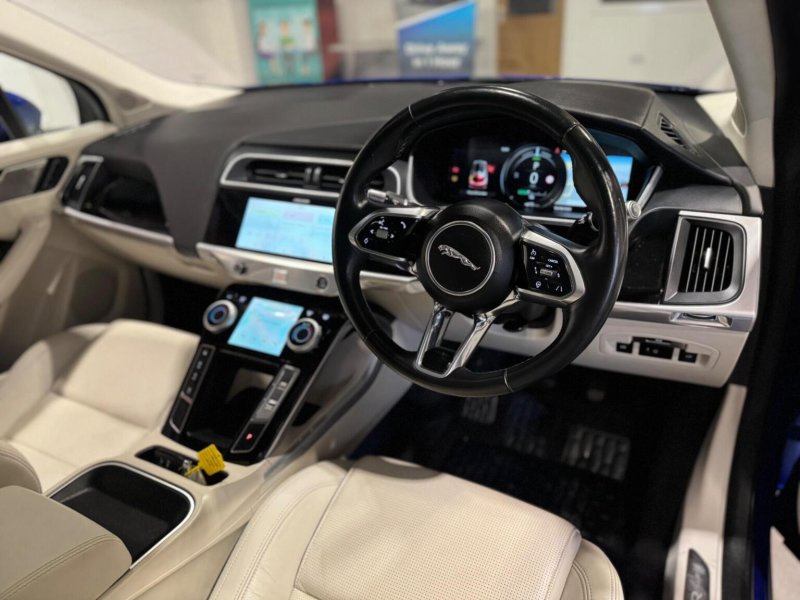 JAGUAR I-Pace