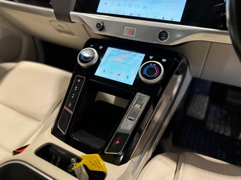 JAGUAR I-Pace