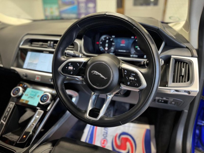 JAGUAR I-Pace