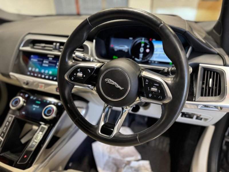 JAGUAR I-Pace