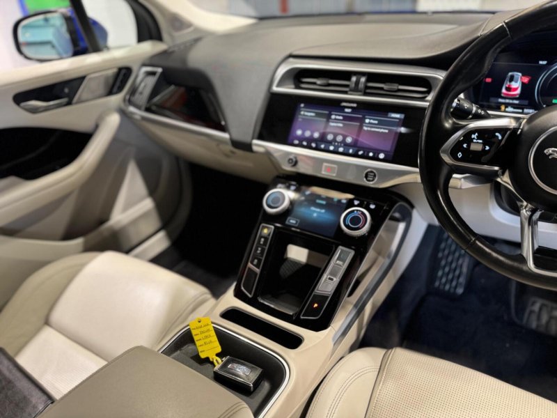 JAGUAR I-Pace