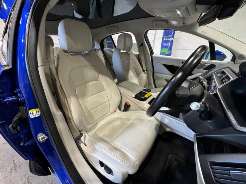 JAGUAR I-Pace