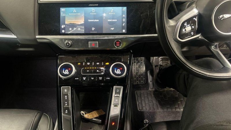 JAGUAR I-Pace